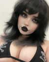 queen.nephie Altpins Profile Picture