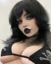 queen.nephie Altpins Profile Picture