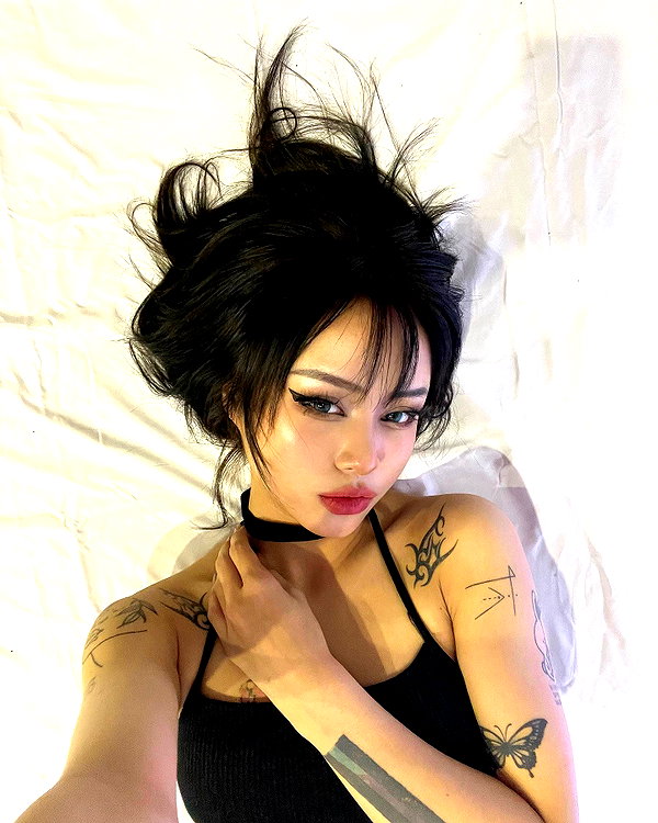 quitmell instagram image archive image