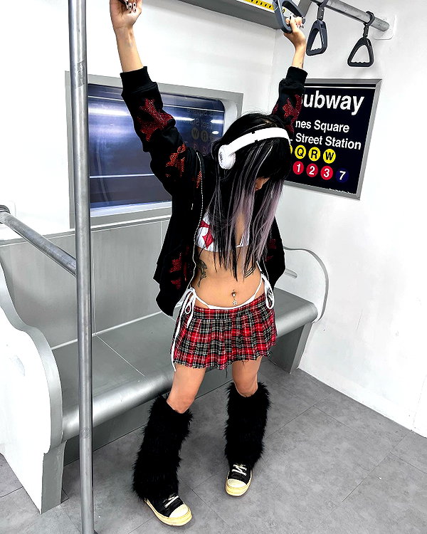 quitmell instagram image archive image