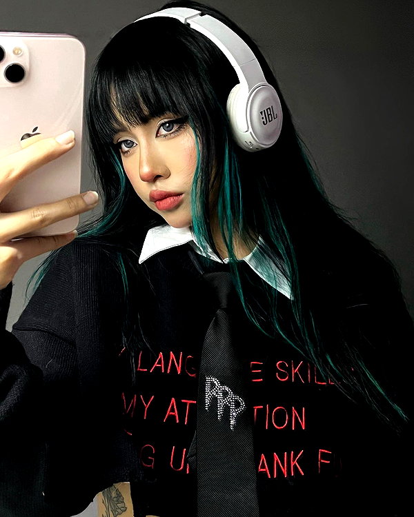 quitmell instagram image archive image