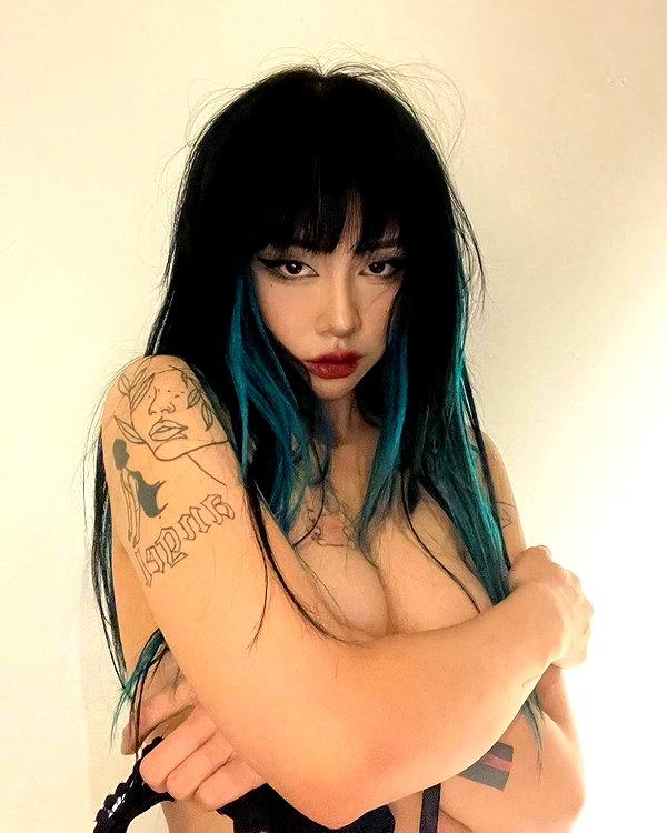 quitmell instagram image archive image