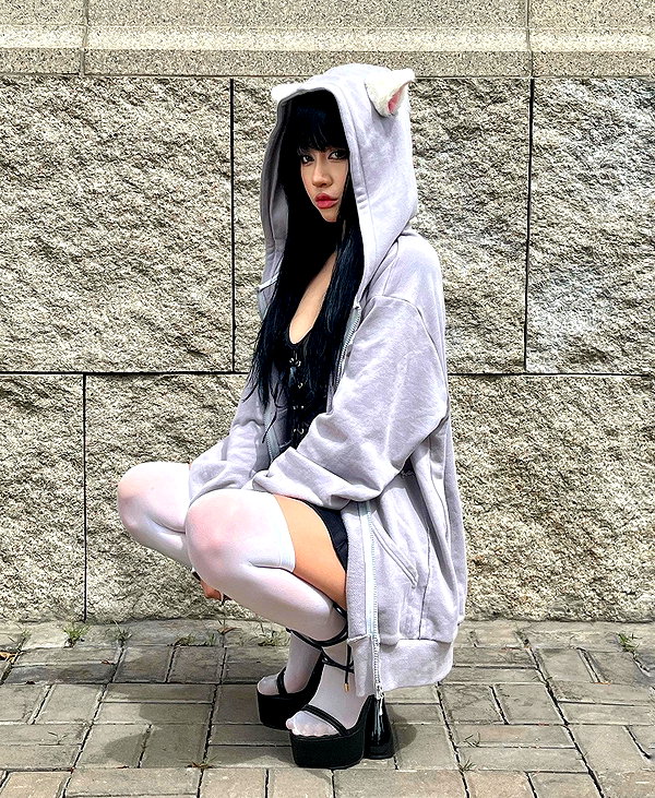 quitmell instagram image archive image
