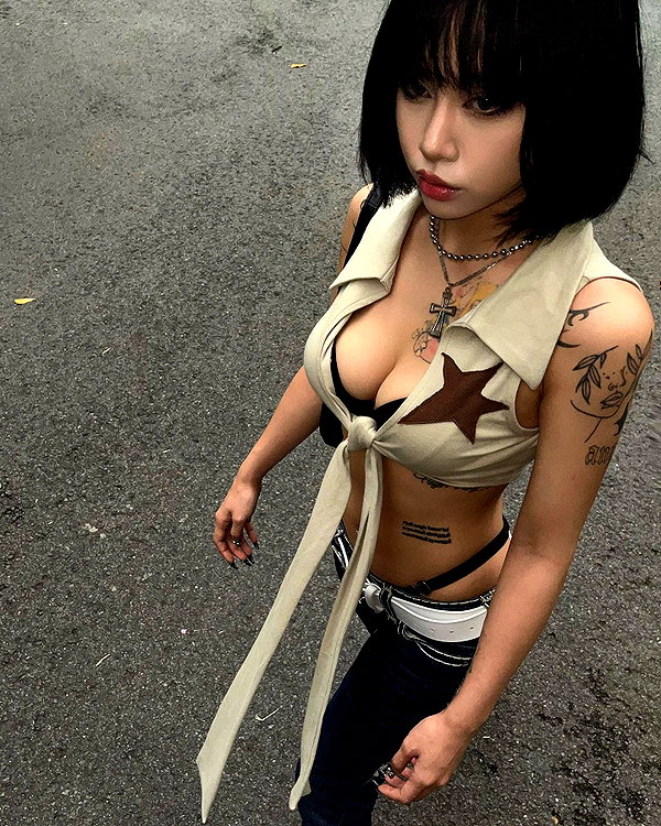 quitmell instagram image archive image