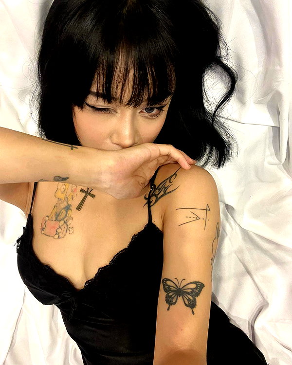 quitmell instagram image archive image