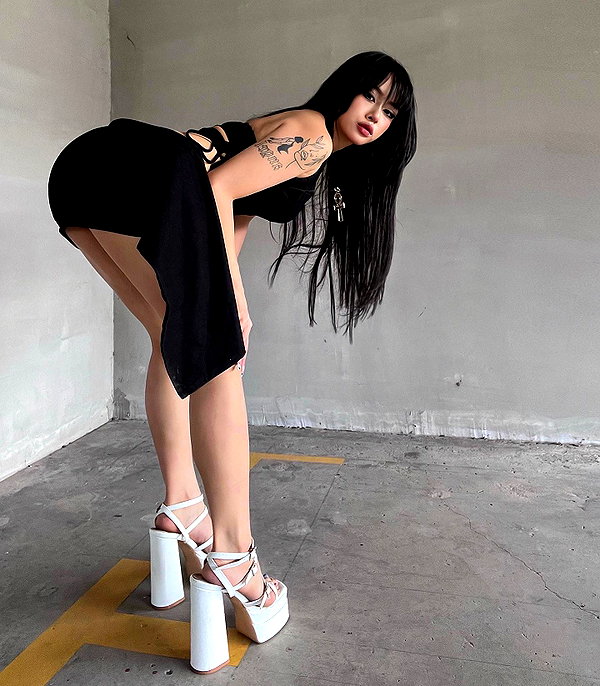 quitmell instagram image archive image