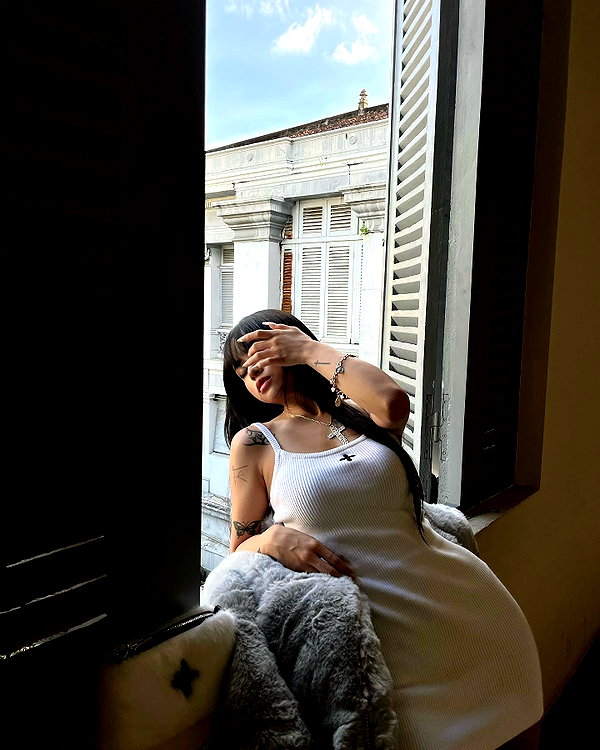 quitmell instagram image archive image