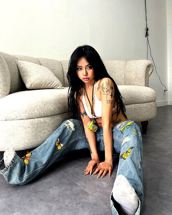 quitmell instagram image archive image