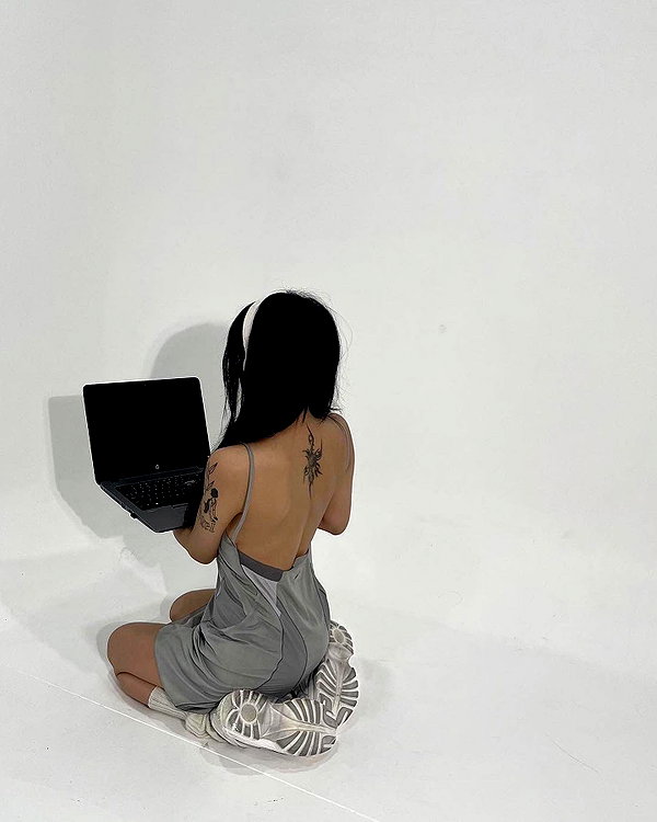 quitmell instagram image archive image