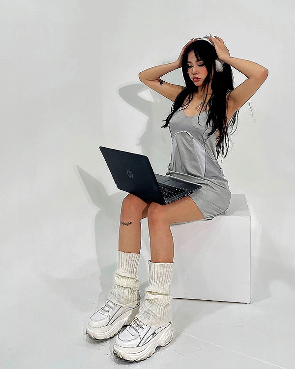 quitmell instagram image archive image