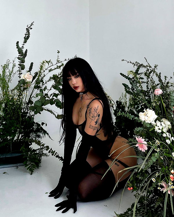 quitmell instagram image archive image