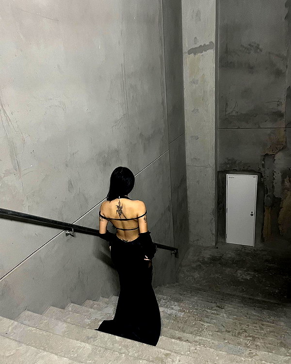 quitmell instagram image archive image