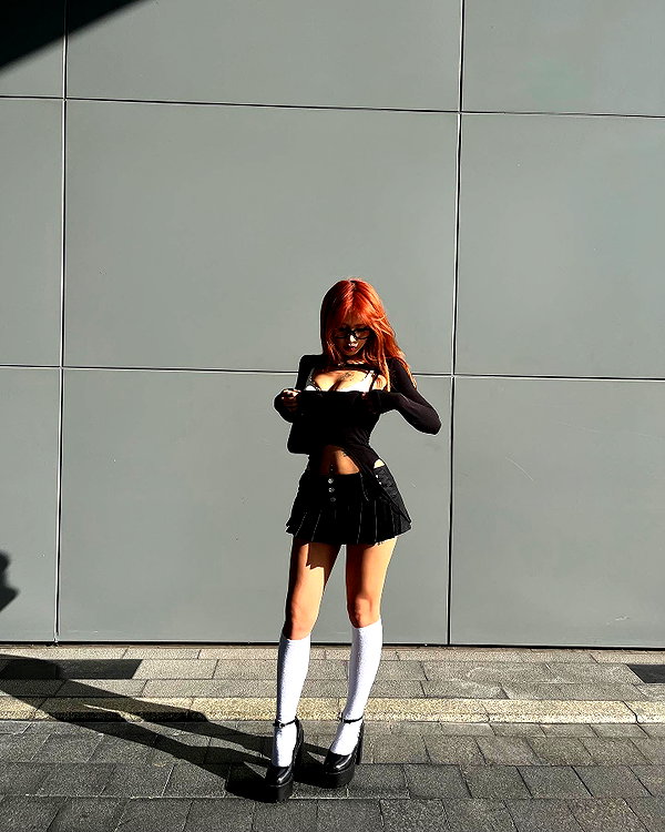 quitmell instagram image archive image