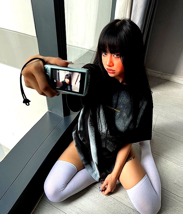 quitmell instagram image archive image