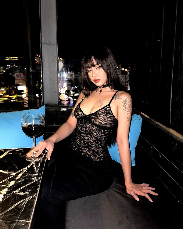 quitmell instagram image archive image