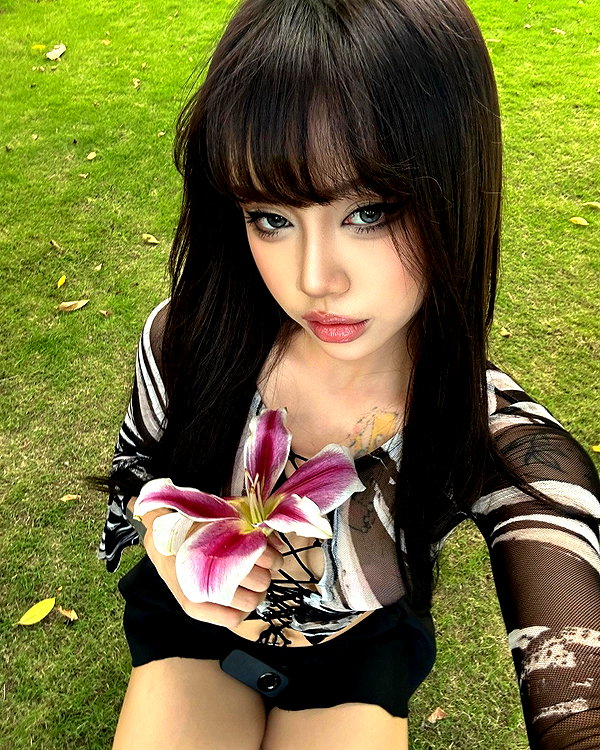 quitmell instagram image archive image