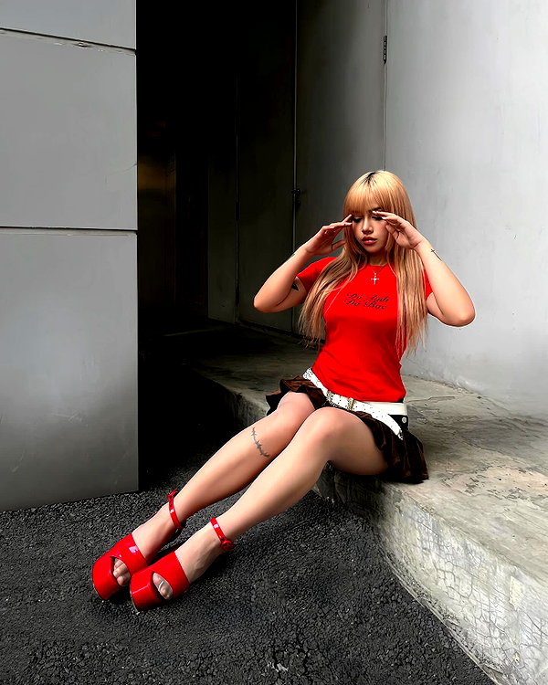quitmell instagram image archive image