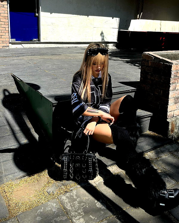 quitmell instagram image archive image
