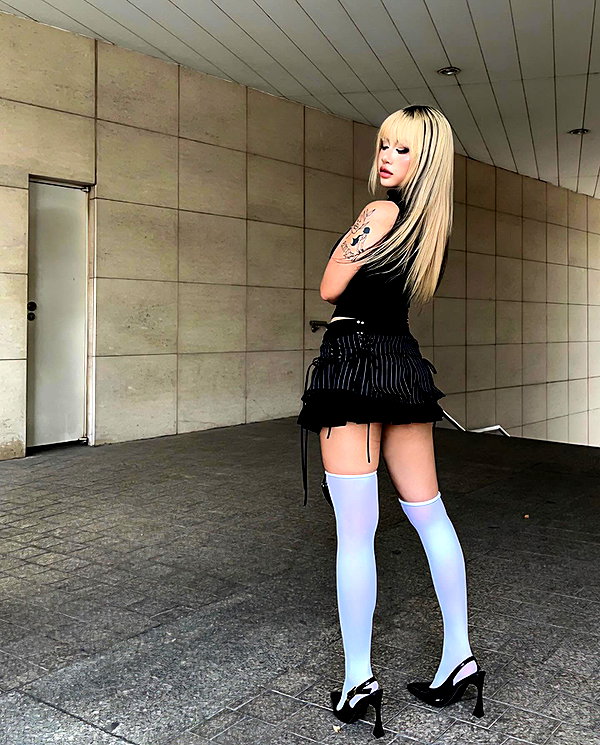 quitmell instagram image archive image