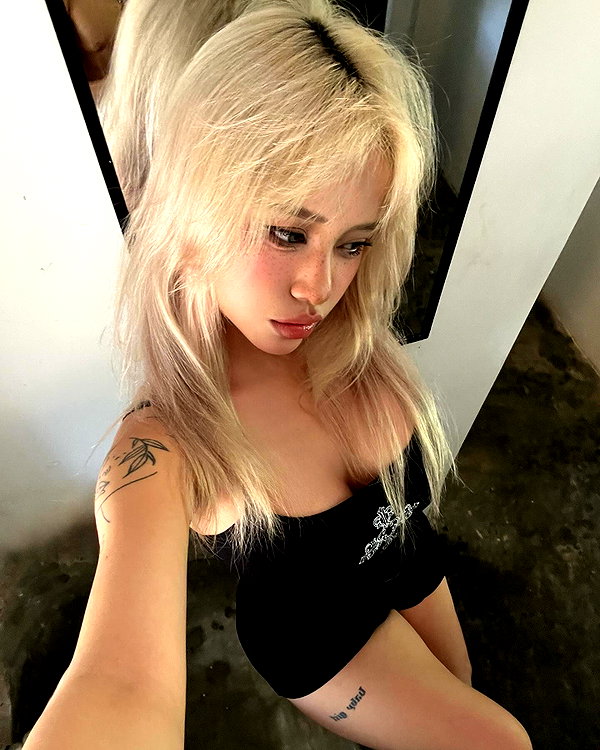 quitmell instagram image archive image