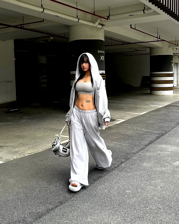 quitmell instagram image archive image