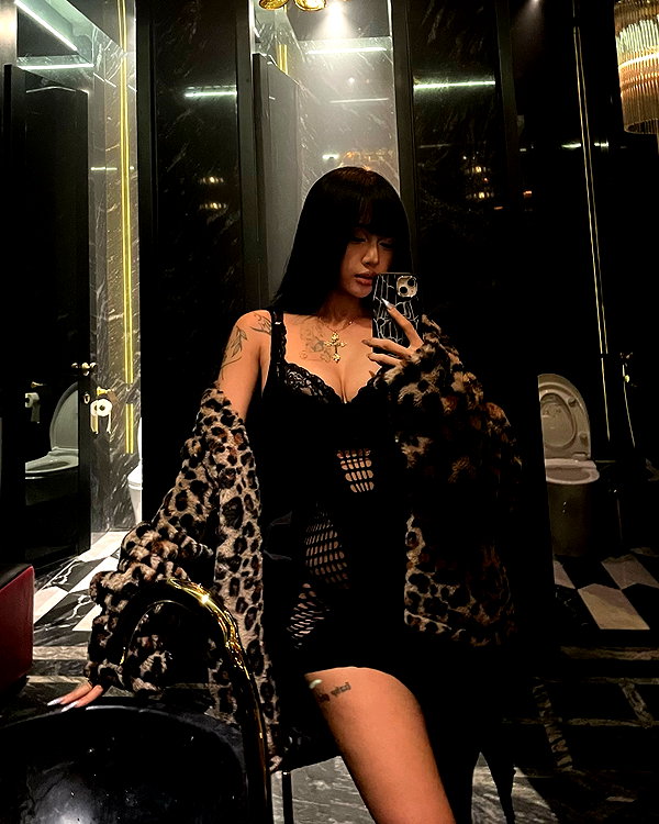 quitmell instagram image archive image