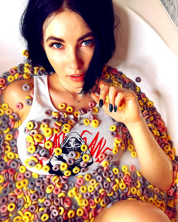railey.tv instagram image archive image