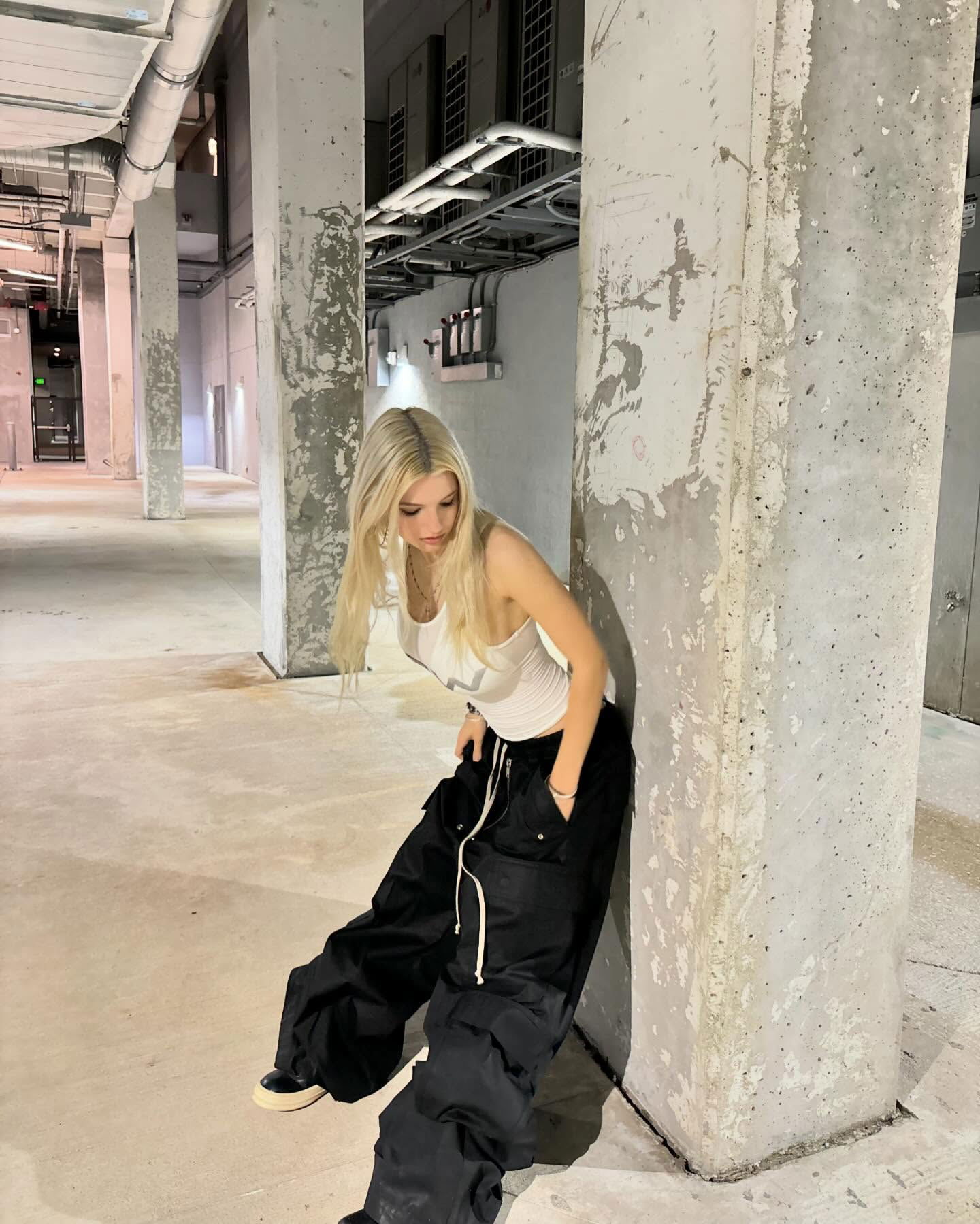 rchhhll instagram image archive image