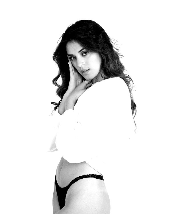 realcamillaara instagram image archive image
