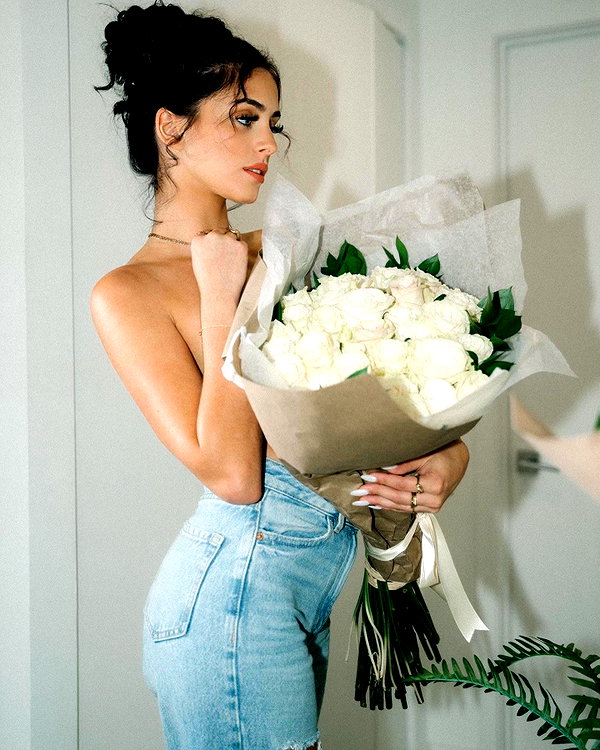 realcamillaara instagram image archive image