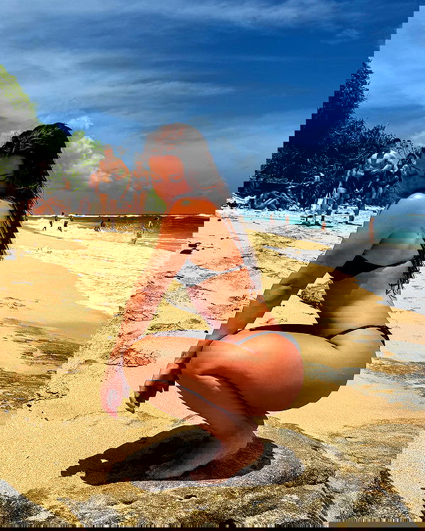 rebeccaschez rebeccaschez archive image