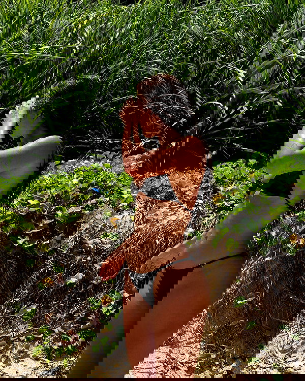 rebeccaschez rebeccaschez archive image