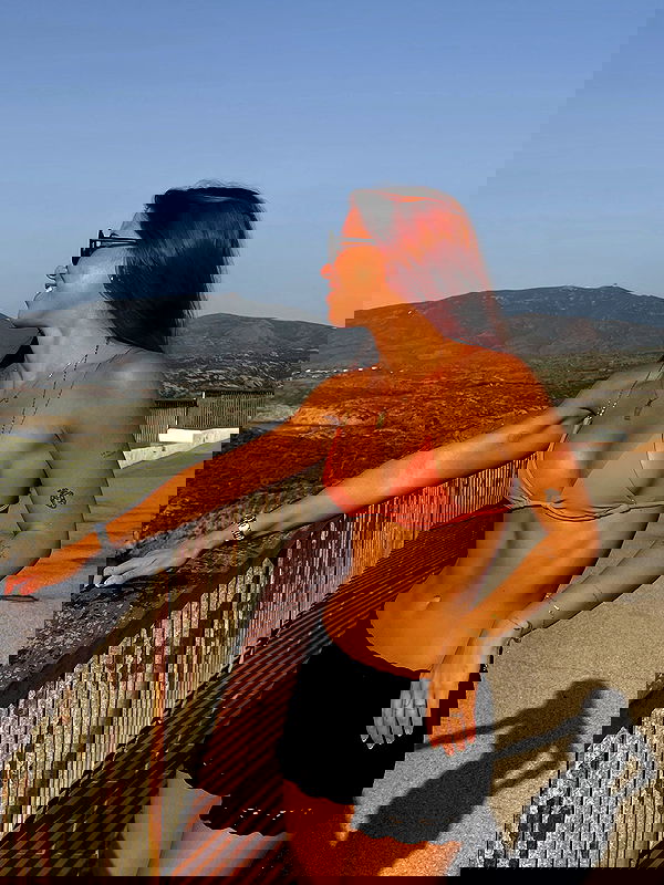 rebeccaschez rebeccaschez archive image