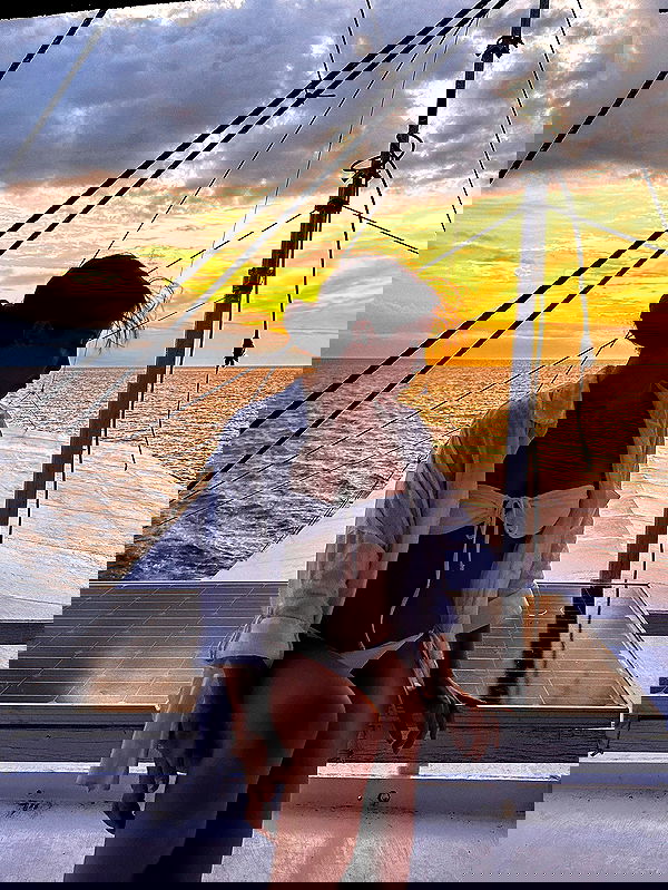 rebeccaschez rebeccaschez archive image