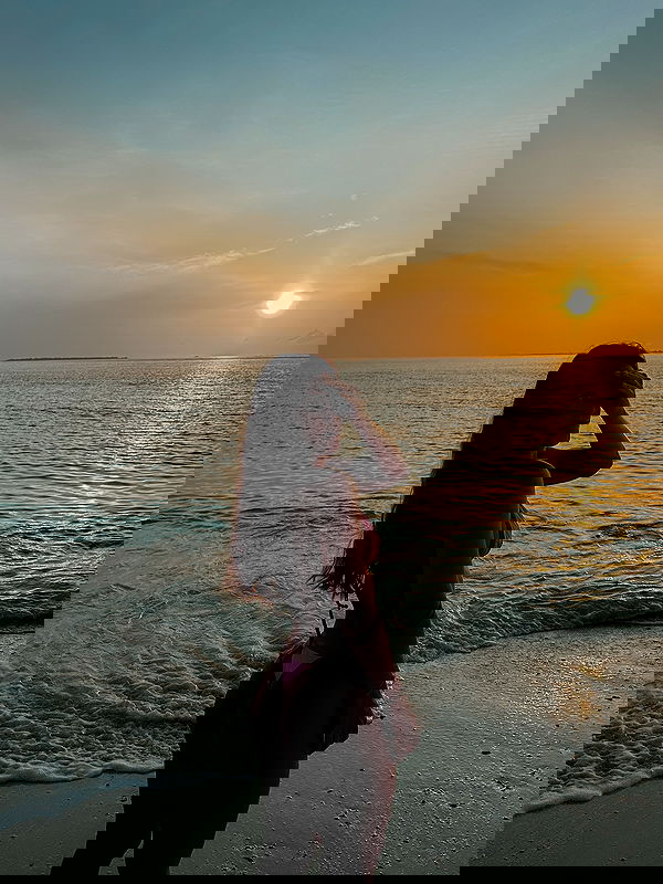 rebeccaschez rebeccaschez archive image