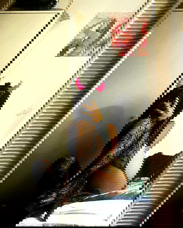 rebecka_tsadok rebecka_tsadok archive image