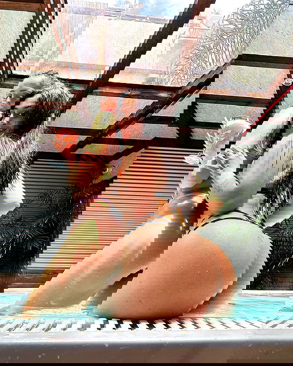 rebecka_tsadok rebecka_tsadok archive image