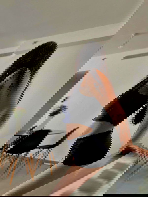 rebecka_tsadok rebecka_tsadok archive image