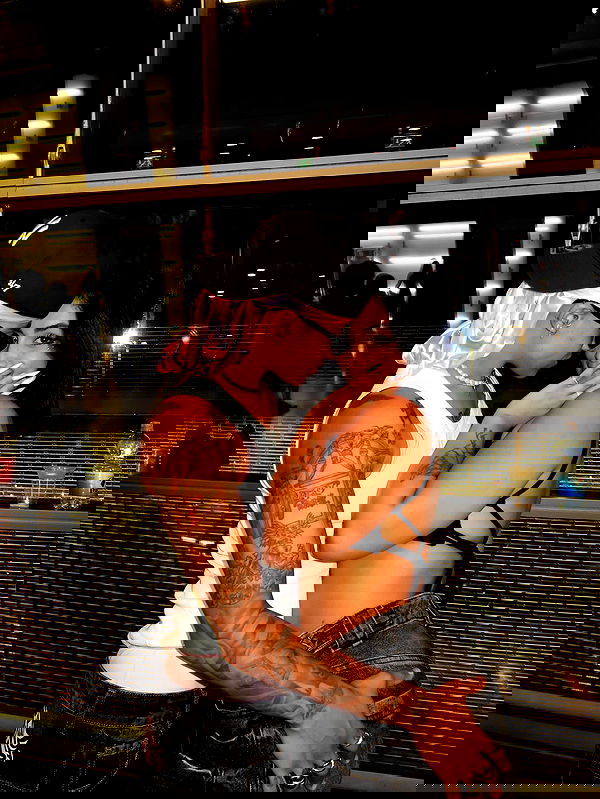 rebecka_tsadok rebecka_tsadok archive image