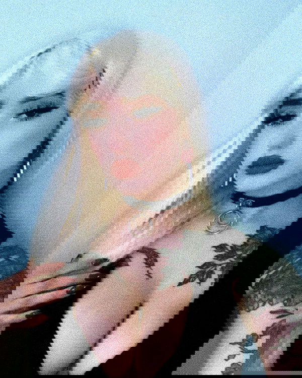 redroomromance redroomromance archive image