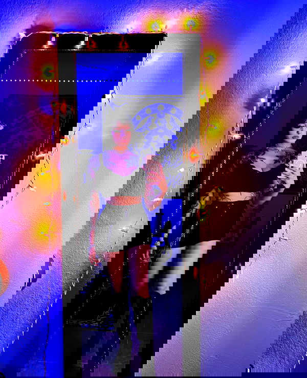 redroomromance redroomromance archive image