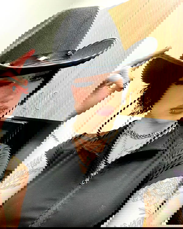 redroomromance redroomromance archive image