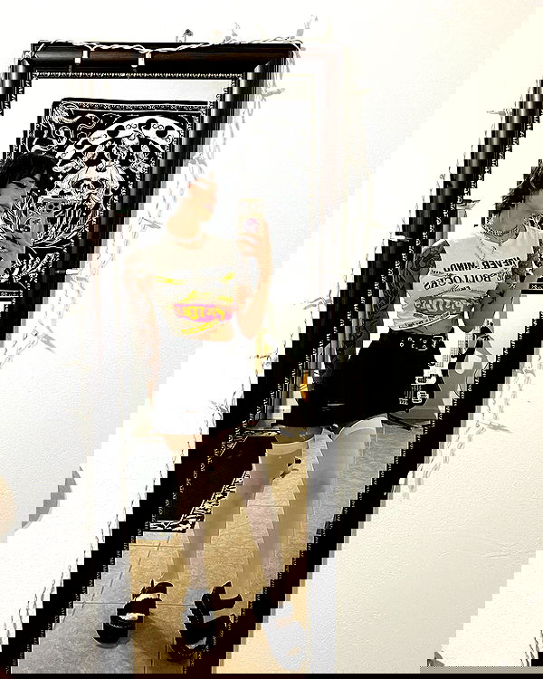 redroomromance redroomromance archive image