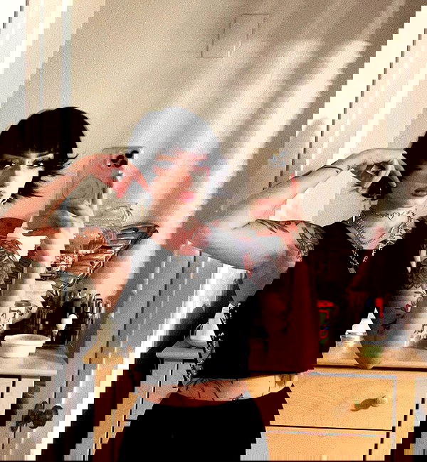 redroomromance redroomromance archive image