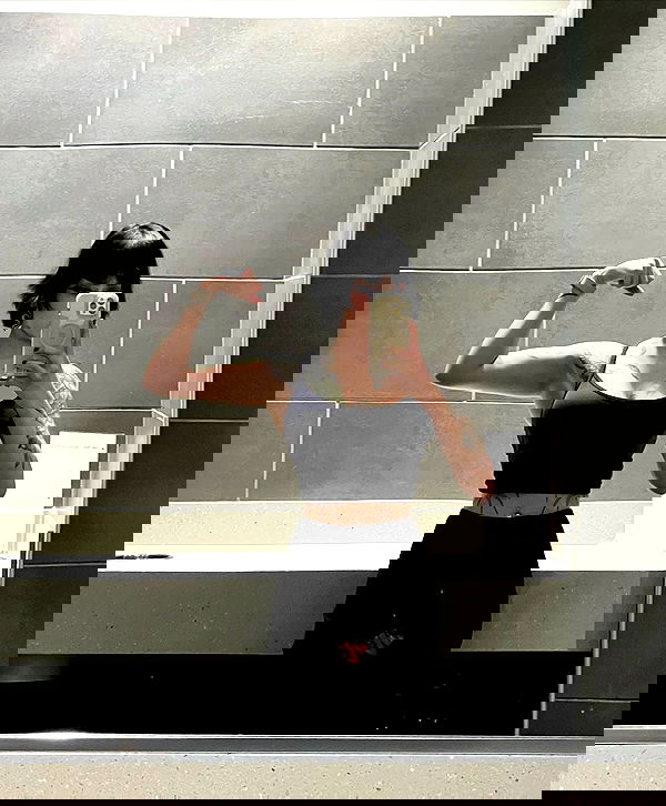 redroomromance redroomromance archive image