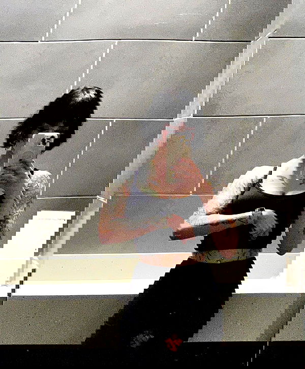 redroomromance redroomromance archive image