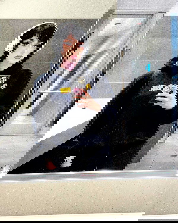 redroomromance redroomromance archive image