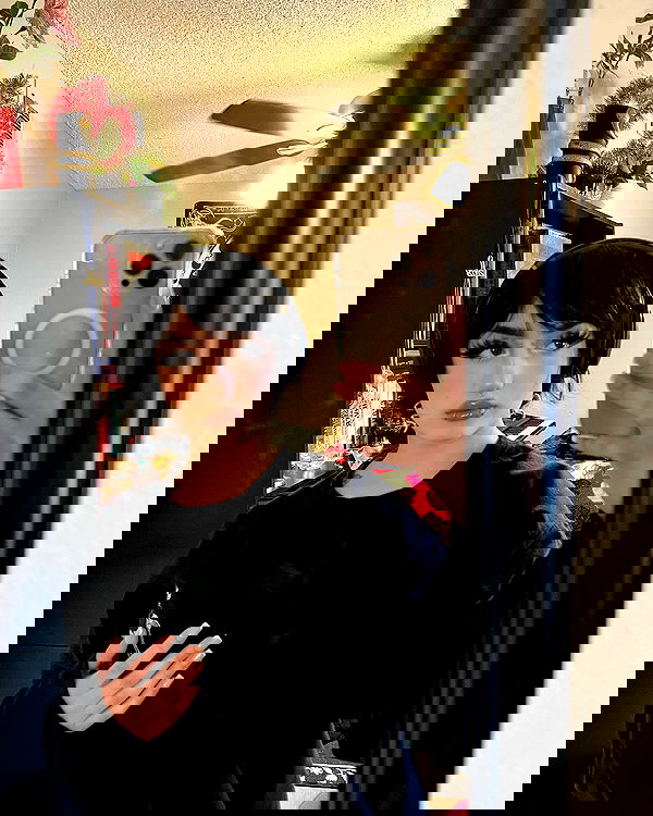 redroomromance redroomromance archive image