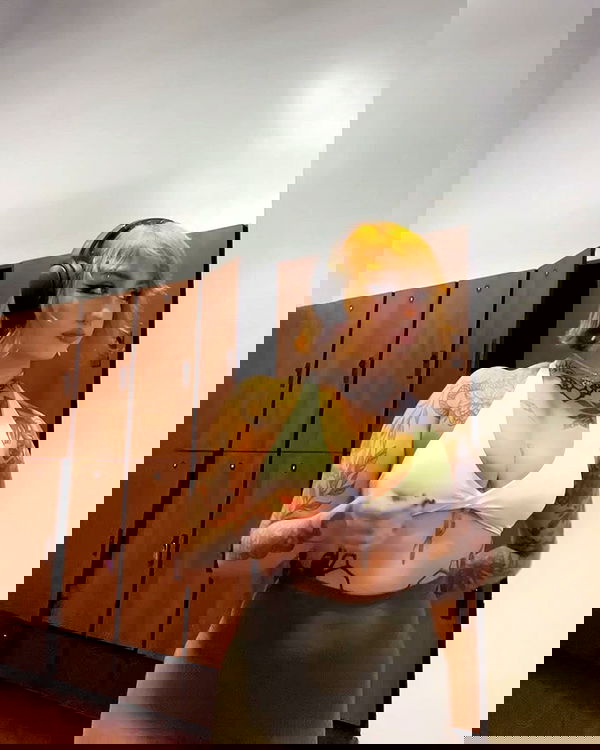 redroomromance redroomromance archive image