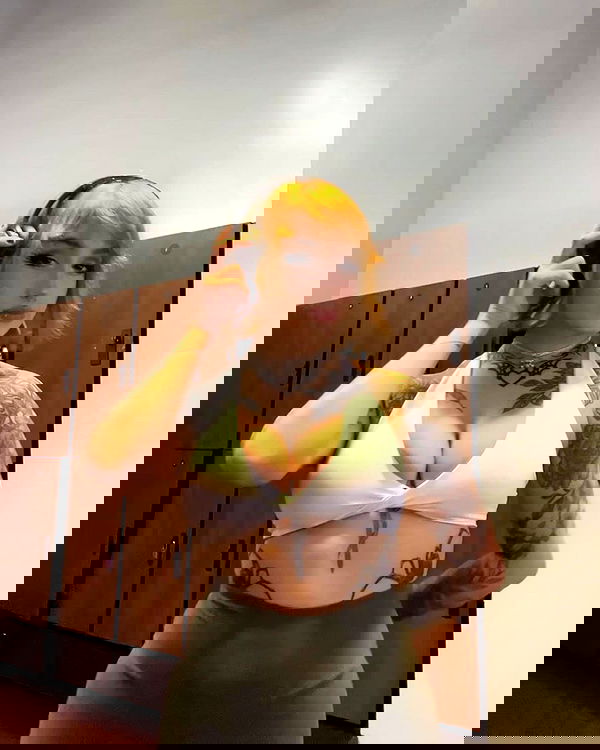 redroomromance redroomromance archive image